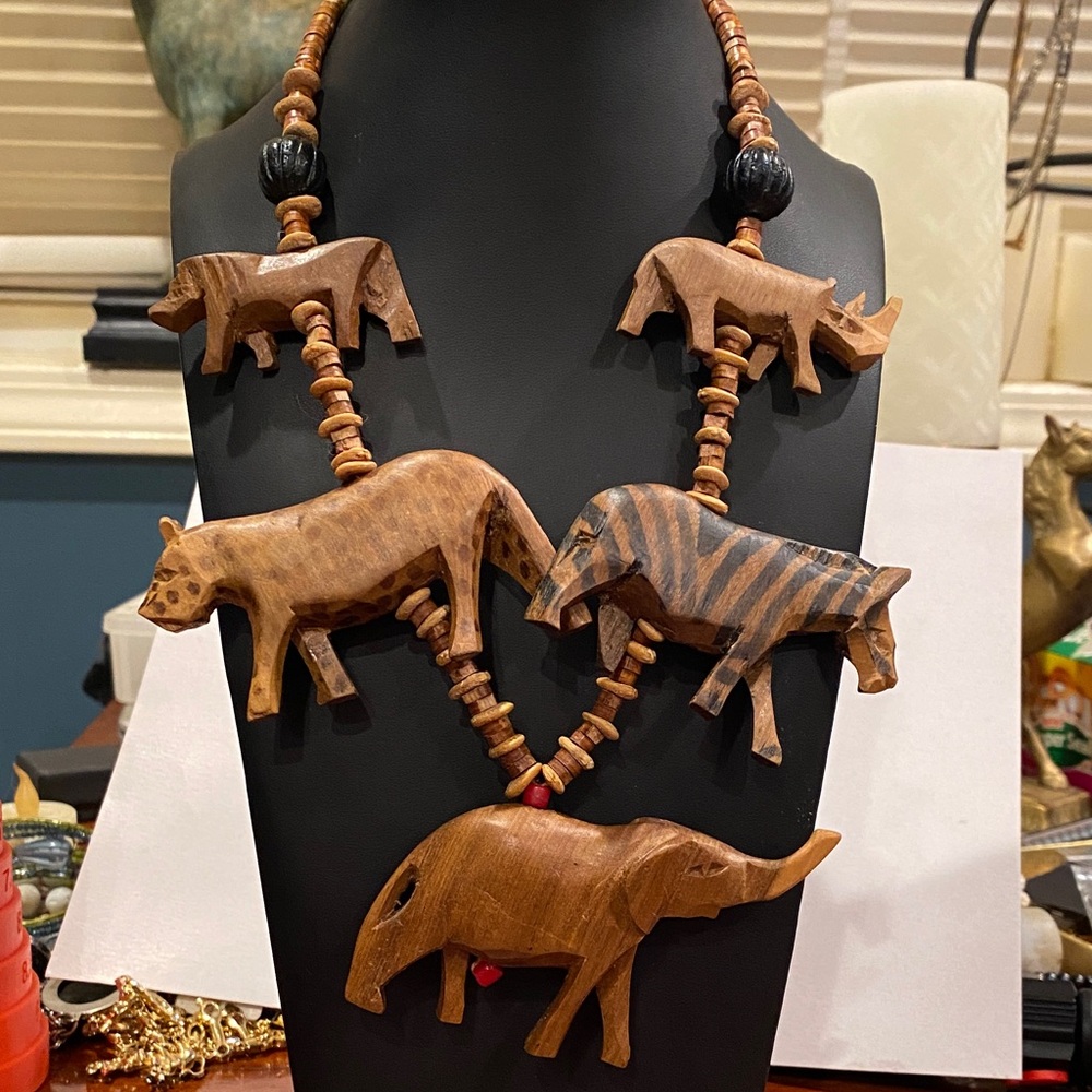 Vintage African Large Animal Necklace. Wooden.